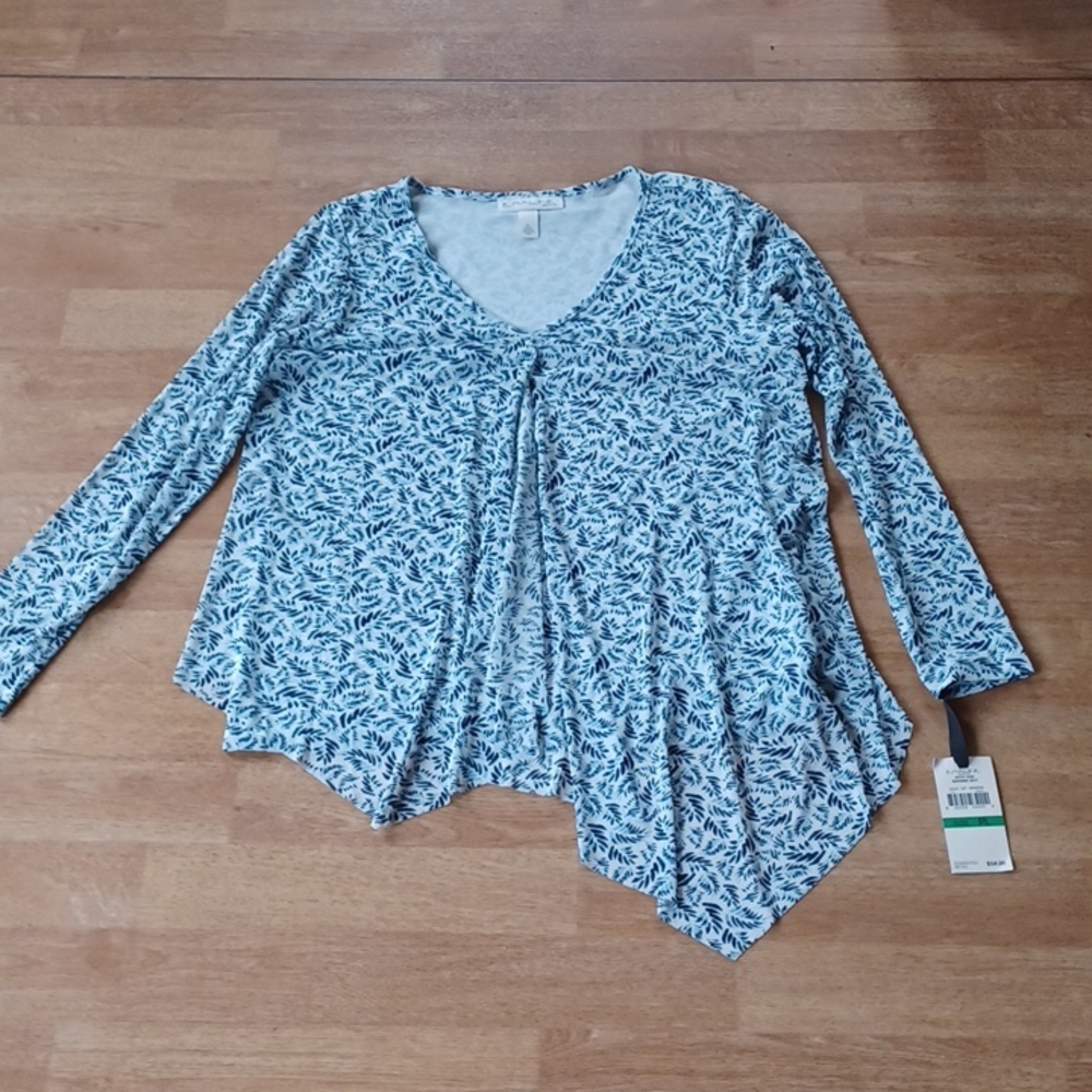 Emaline top women's  size P large  Long sleeve